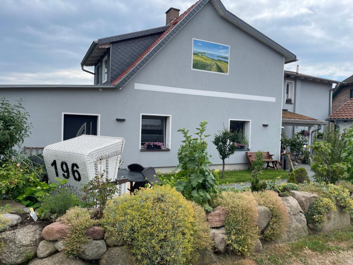 Ferienwohnung Fiene Groß Zicker Exterior foto